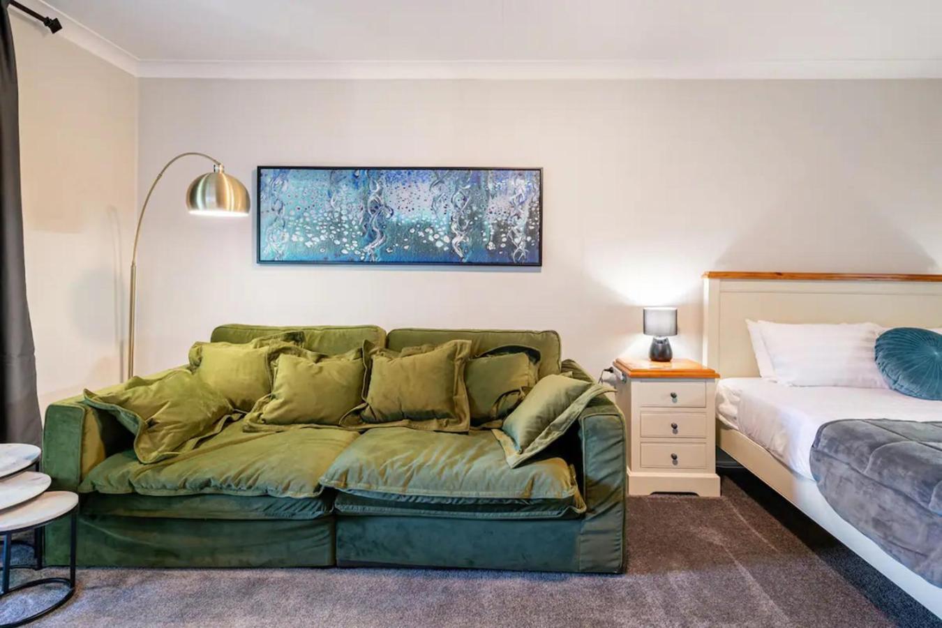 Cypress Bnb Hervey Bay Extérieur photo